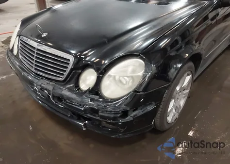2003 Mercedes-Benz E 320 из США, поврежденный, VIN WDBUF65J23A225876